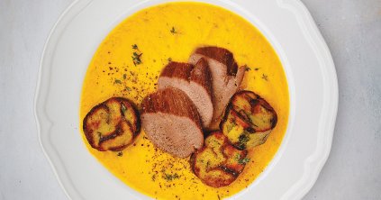 „Szalvétagombóc” vadasszósszal és marhanyelvvel